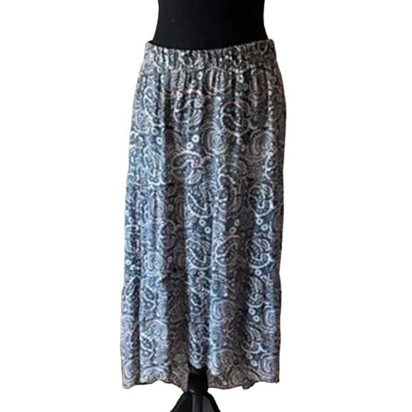WILD PEARL Blue Pattern High Low Tiered Skirt Size Medium - Picture 1 of 7